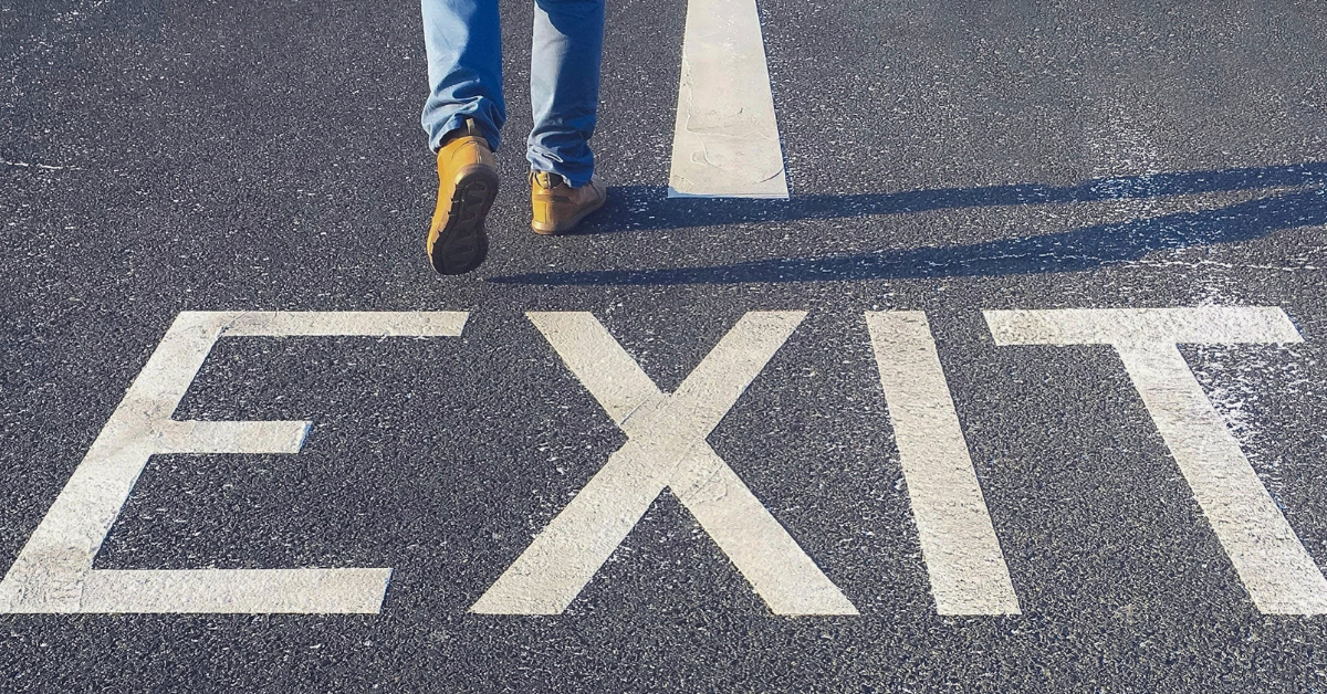 How difficult will it be for Texas to transition from a state in the union to an independent nation?